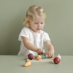 LITTLE DUTCH. Ξύλινος δίσκος κοπής με λαχανικά - Image 2