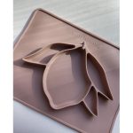 Konges Slojd. Σουπλά - πιάτο σιλικόνης Lemon/ Bark - Image 2