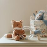 LITTLE DUTCH. Υφασμάτινη κουδουνίστρα αλεπού - Image 4