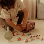 LITTLE DUTCH. Ξύλινο πυροσβεστικό όχημα με αξεσουάρ FSC - Image 3