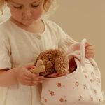 LITTLE DUTCH. Υφασμάτινο σκυλάκι Jackie σε καλαθούνα - Image 2