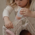 LITTLE DUTCH. Μεταλλικό καρότσι για κούκλες - λευκό - Image 3