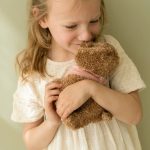 LITTLE DUTCH. Υφασμάτινο σκυλάκι Jackie σε καλαθούνα - Image 5