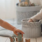 LITTLE DUTCH. Καλάθι αλλαξιέρας καπιτονέ μικρό Forest - Image 2