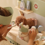 LITTLE DUTCH. Ξύλινο κτηνιατρείο - Image 2