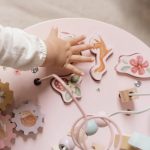 LITTLE DUTCH. Τραπέζι δραστηριοτήτων Fairy Garden - Image 4