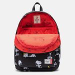 Herschel. Classic Backpack SNOOPY AND WOODSTOCK BLACK - Image 3