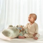 LITTLE DUTCH. Υφασμάτινο κροκοδειλάκι δραστηριοτήτων Safari Friends - Image 2