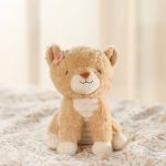 LITTLE DUTCH. Υφασμάτινο λιονταράκι με λουλουδάκι Safari Friends - Image 3